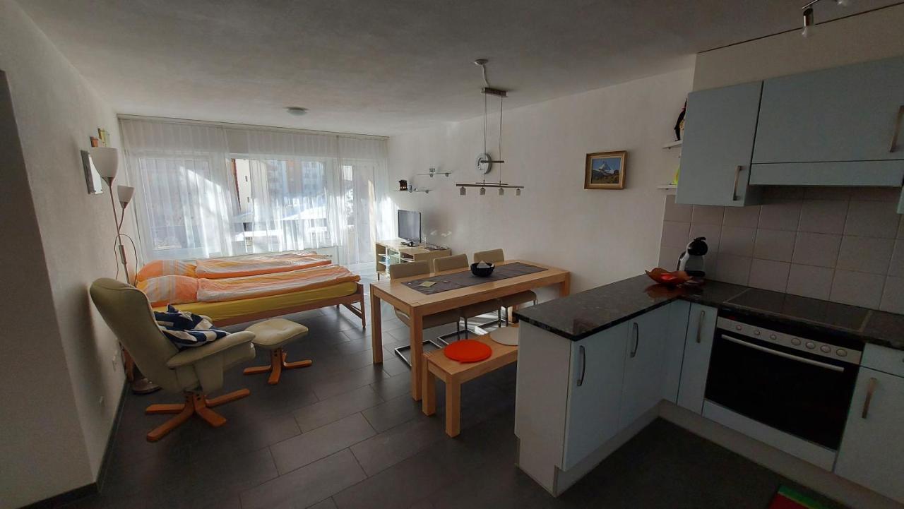 Ferienwohnung Zayetta Ice Cube Nr. 11 Zermatt Buitenkant foto