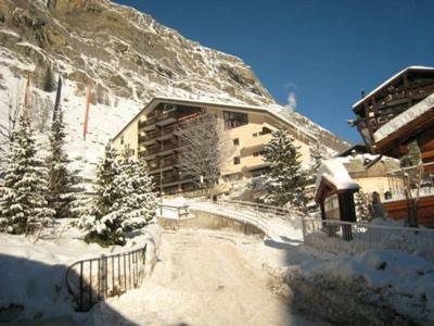 Ferienwohnung Zayetta Ice Cube Nr. 11 Zermatt Buitenkant foto