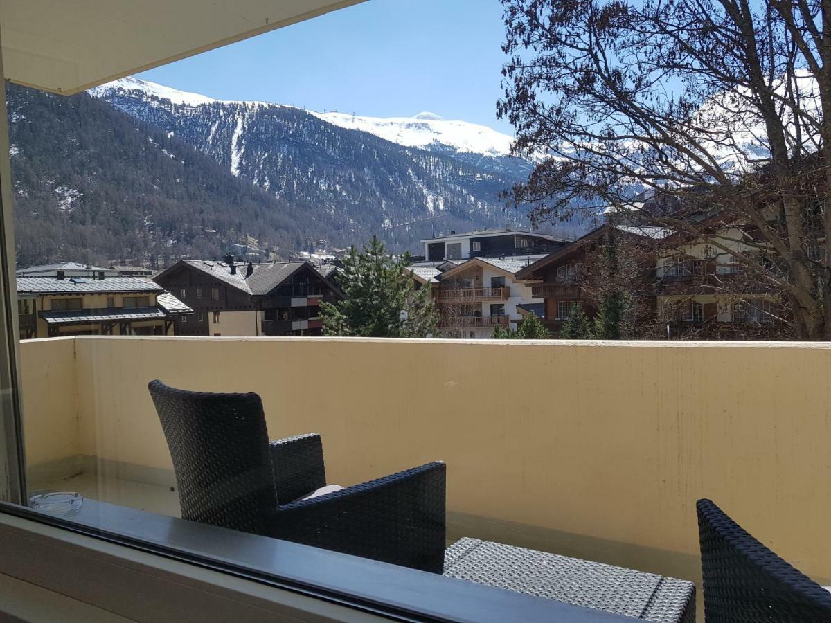 Ferienwohnung Zayetta Ice Cube Nr. 11 Zermatt Buitenkant foto